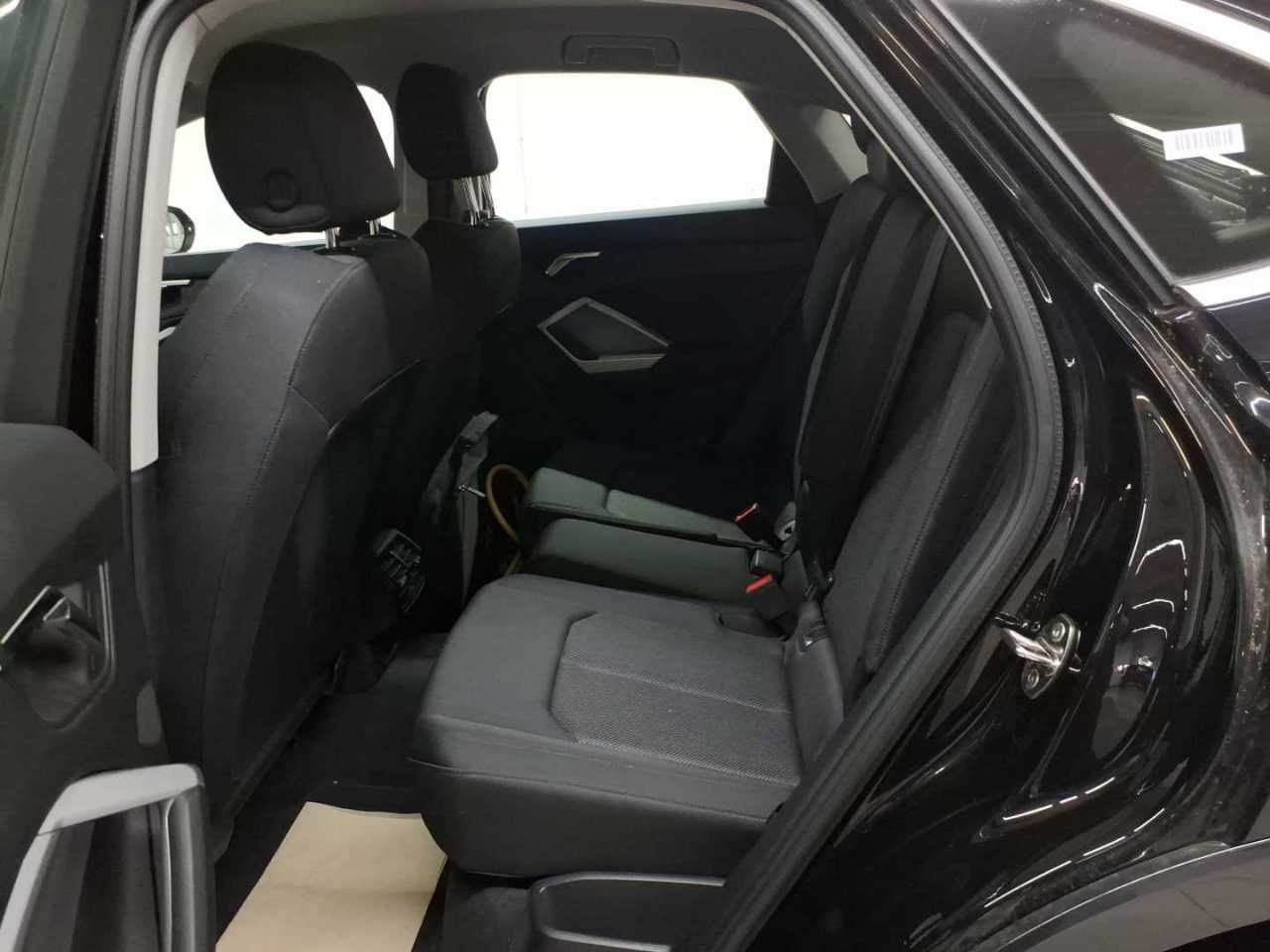 Audi Q3 45 TFSIe Sportback S tronic 13