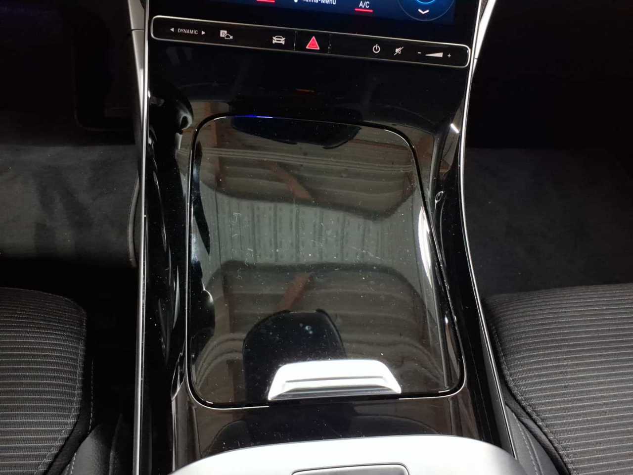 Mercedes-Benz C 220 d T 9G-TRONIC Avantgarde 10