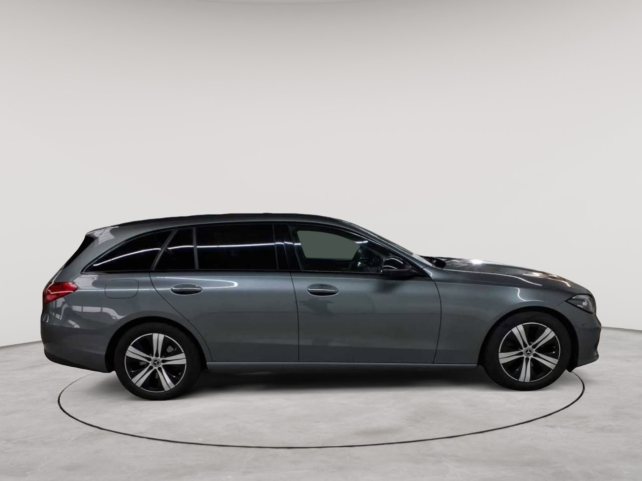 Mercedes-Benz C 220 d T 9G-TRONIC Avantgarde 3