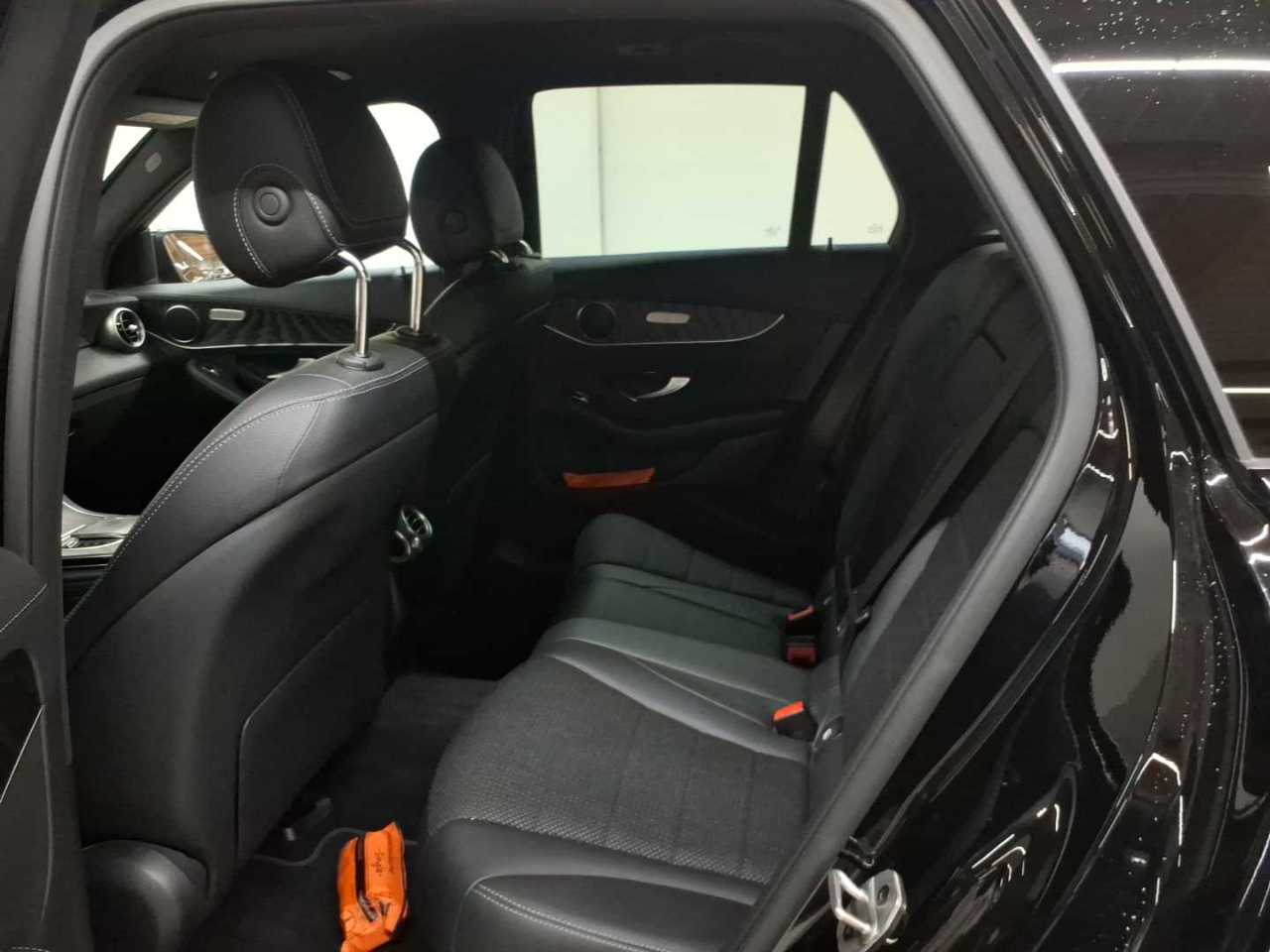 Mercedes-Benz GLC 200 d 4Matic 9G-TRONIC Exclusive 13