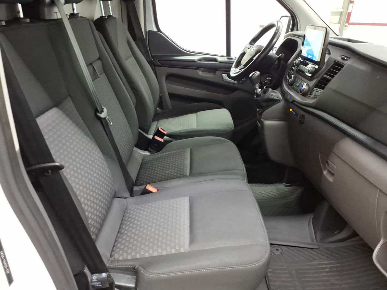 Ford Transit Custom 300 L1H1 LKW VA Trend 8