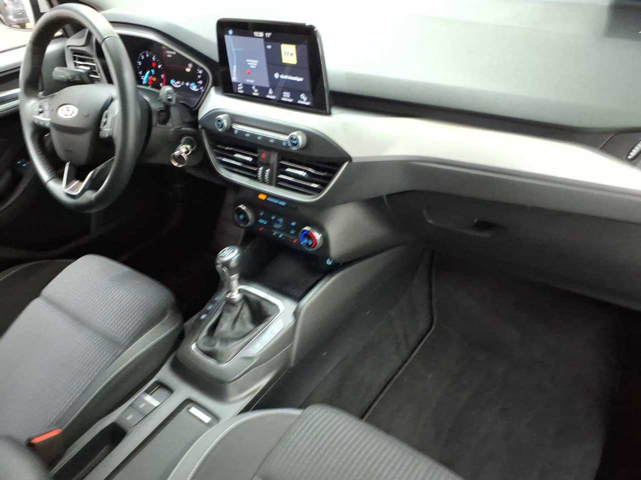 Ford Focus Turnier 1.0 EcoBoost Start-Stopp-System COOL&CONNECT 9