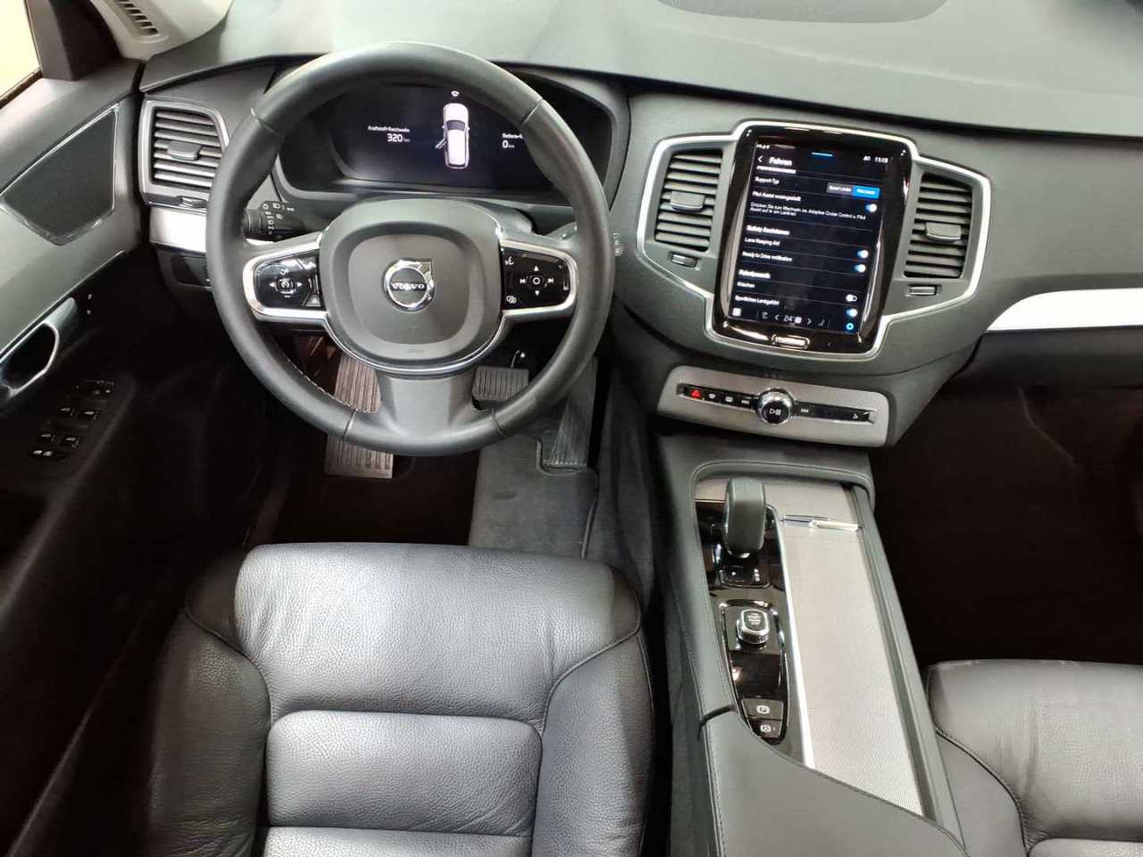 Volvo XC90 T8 AWD Recharge Core 10