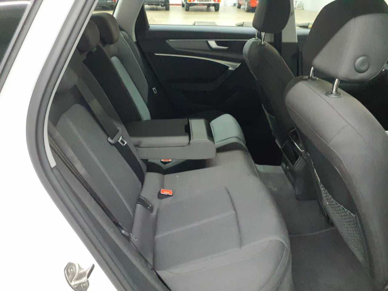 Audi A6 Avant 40 TDI S tronic 14