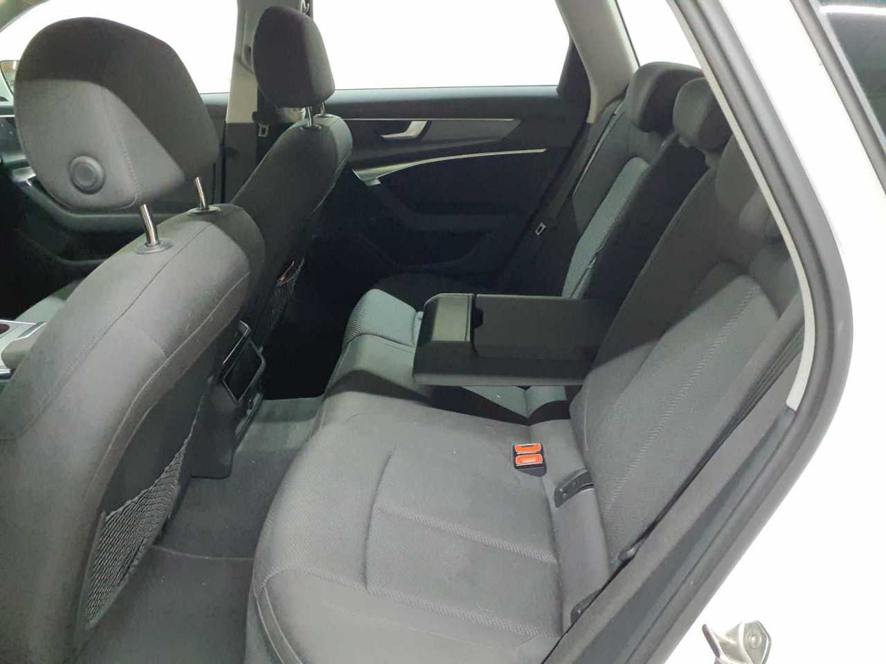 Audi A6 Avant 40 TDI S tronic 13
