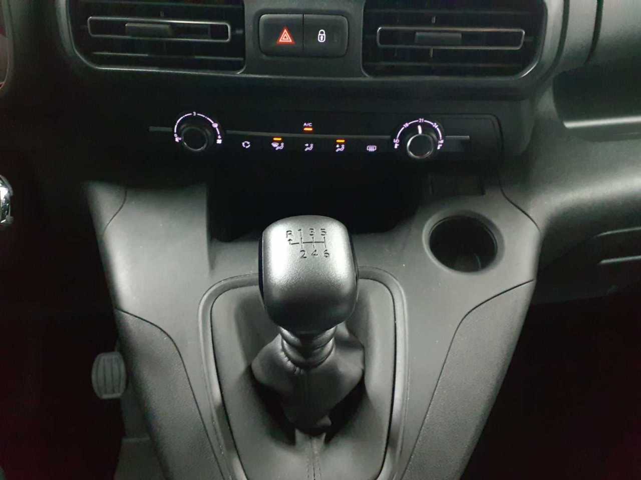 Opel Combo Life 1.2 Turbo Start/Stop Edition 10