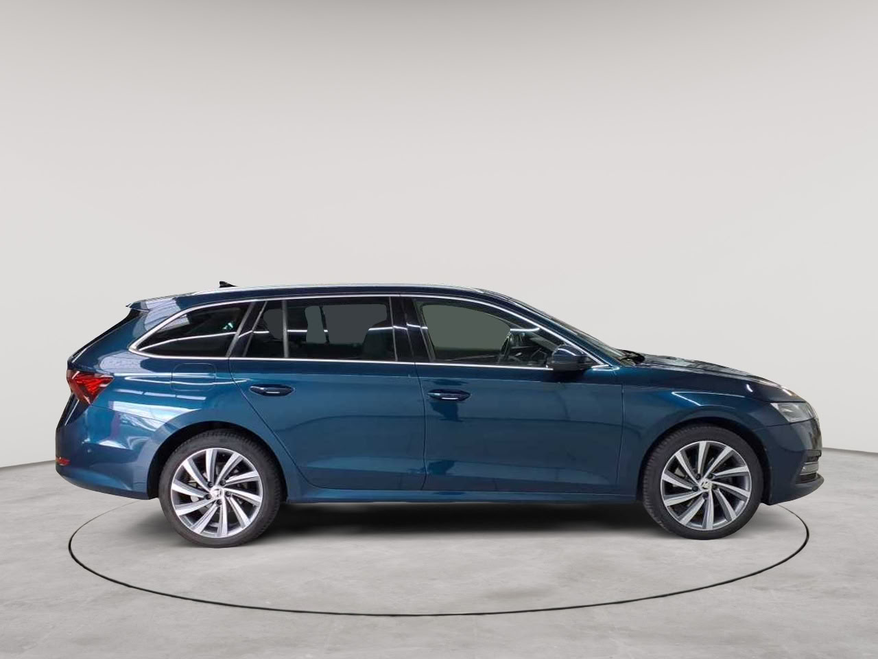 Skoda Octavia Combi 1.4 TSI iV DSG Style 3