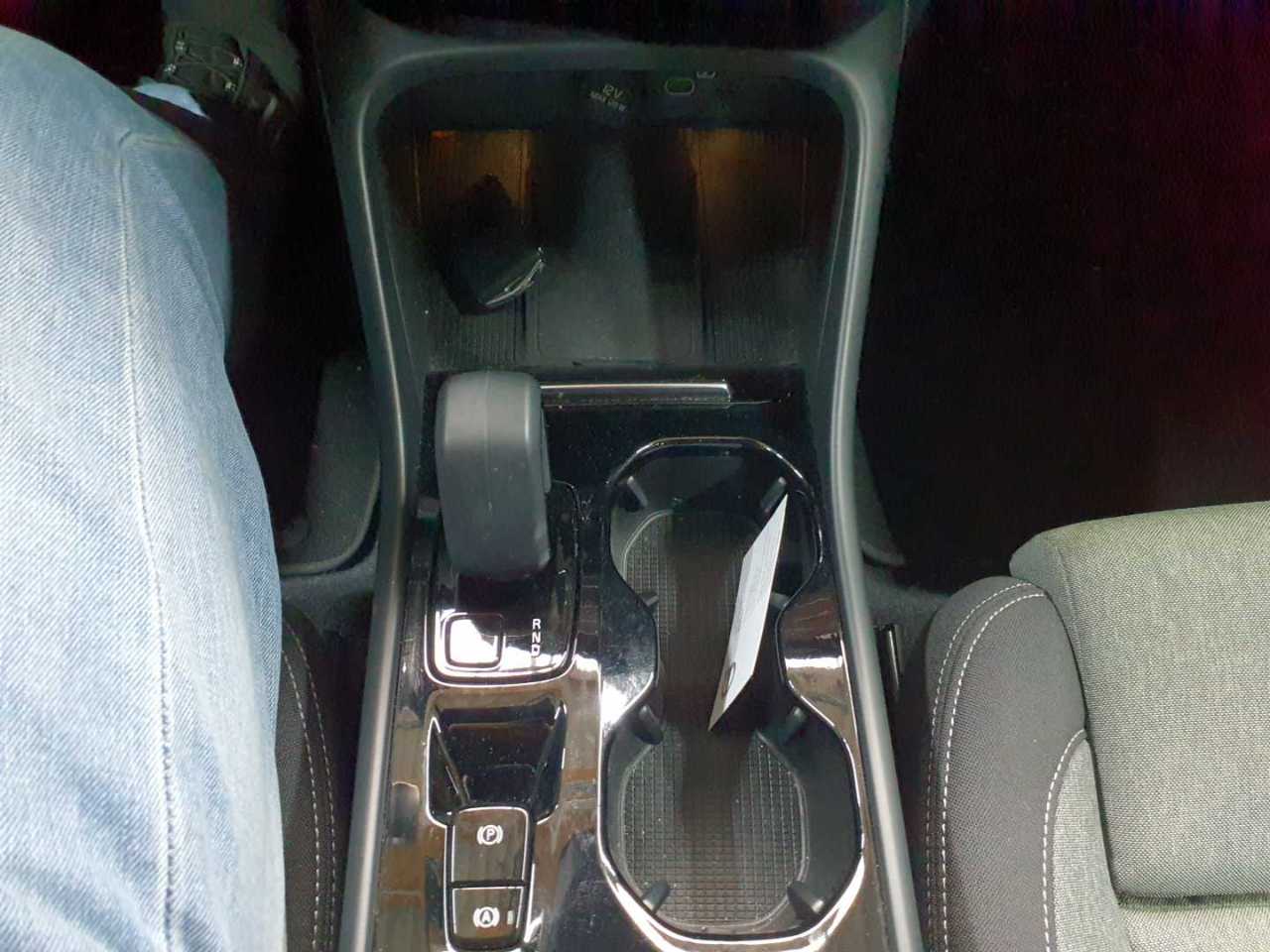 Volvo XC40 B3 B DKG Plus Bright 10