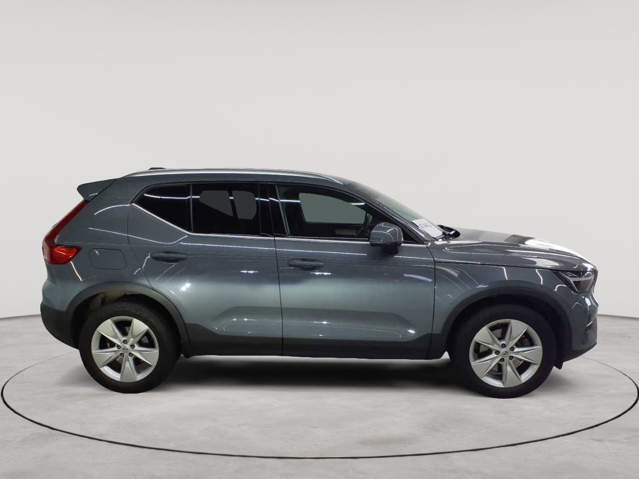 Volvo XC40 B3 B DKG Plus Bright 3