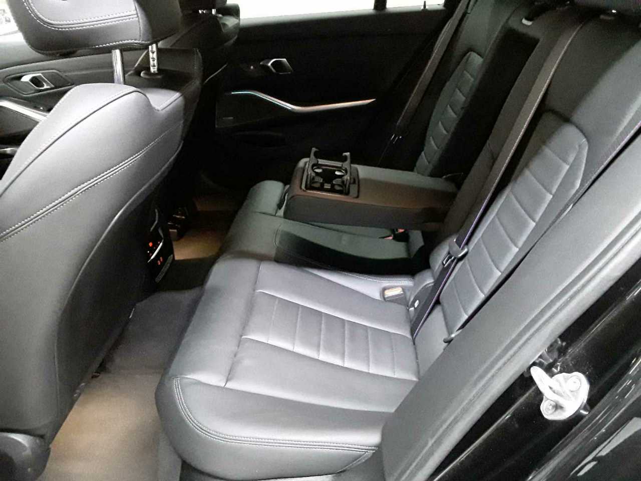 BMW 330e Touring xDrive Aut. 13