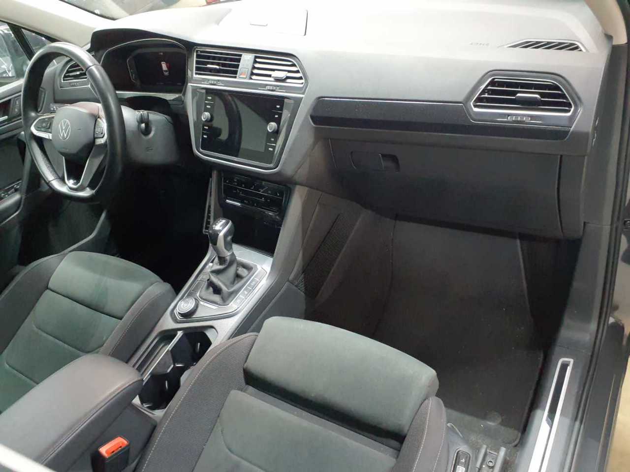 Volkswagen Tiguan 2.0 TDI SCR 4MOTION DSG Life 9