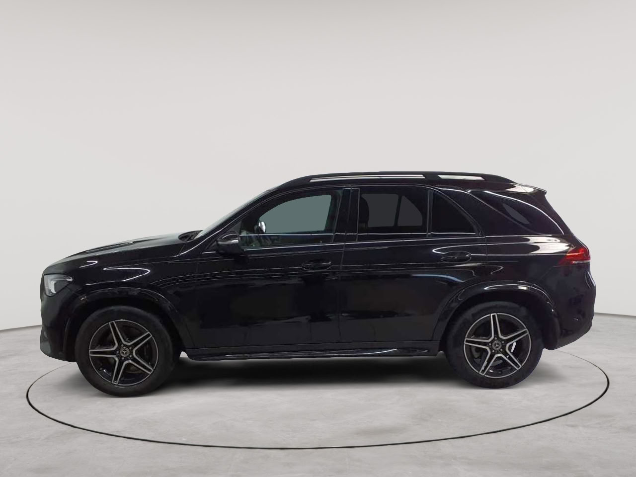 Mercedes-Benz GLE 350 d 4Matic 9G-TRONIC AMG Line 6