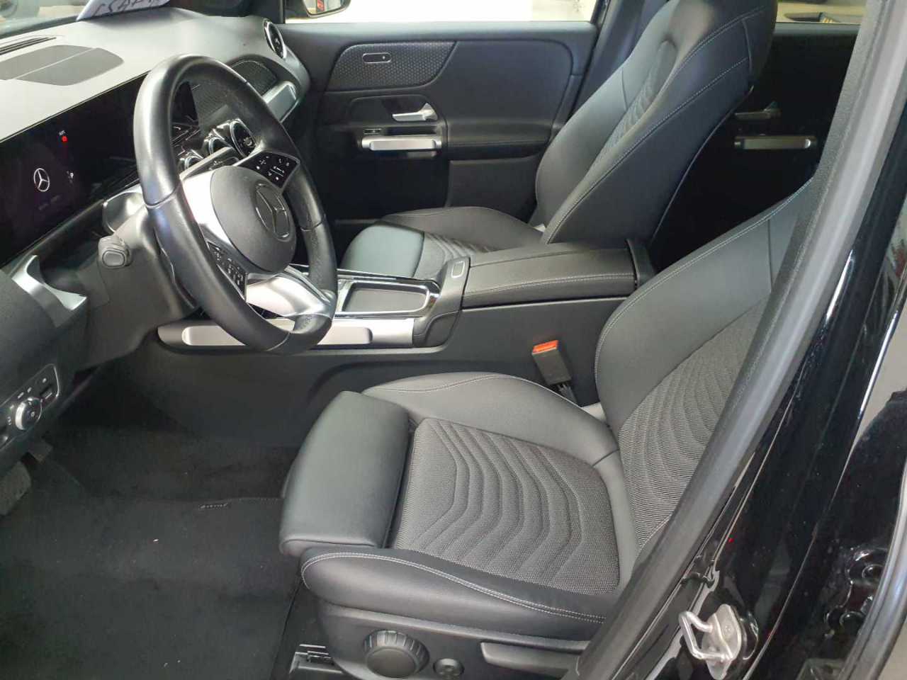 Mercedes-Benz GLB 200 d 8G-DCT Progressive Advanced 7