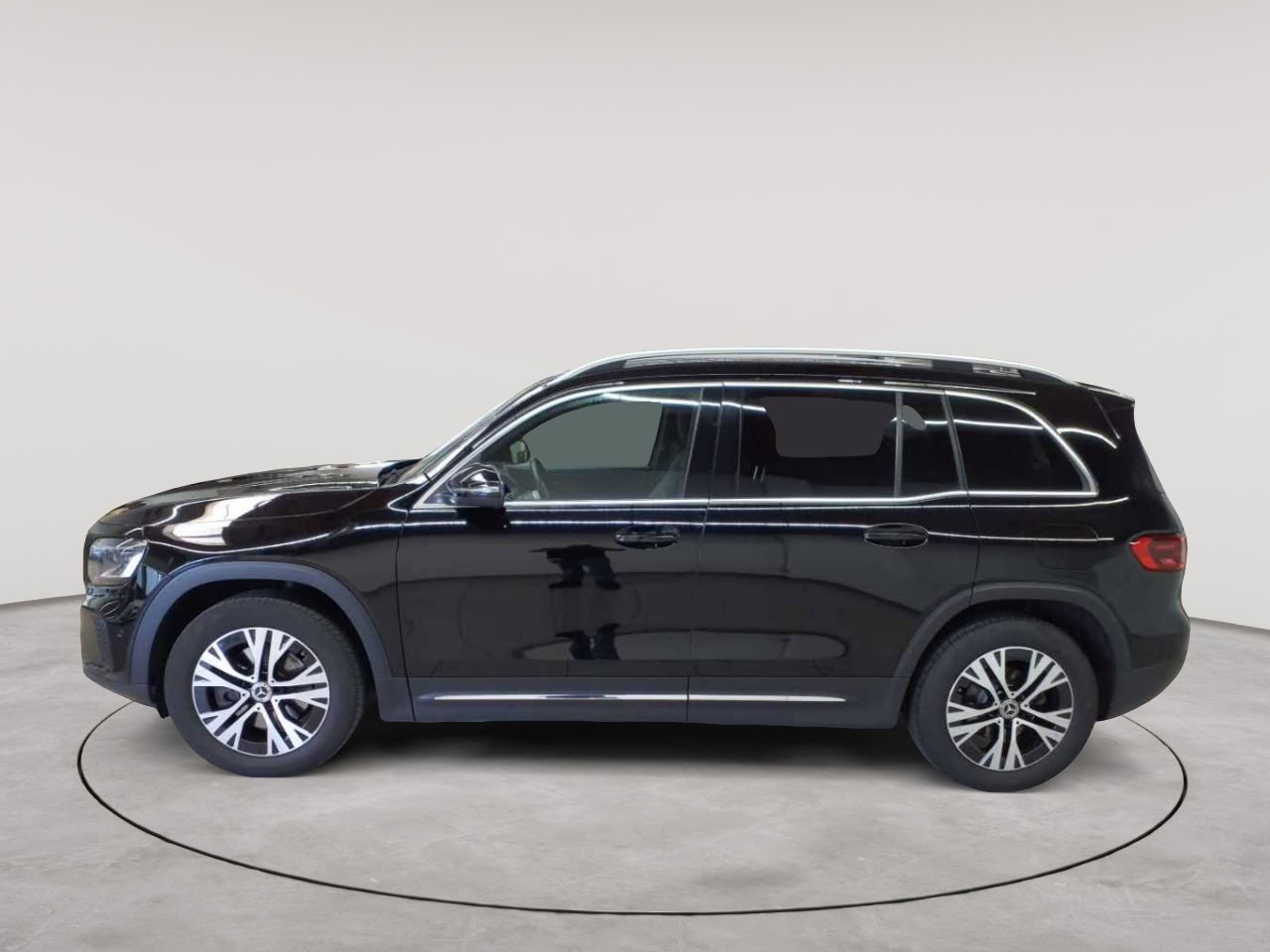 Mercedes-Benz GLB 200 d 8G-DCT Progressive Advanced 6