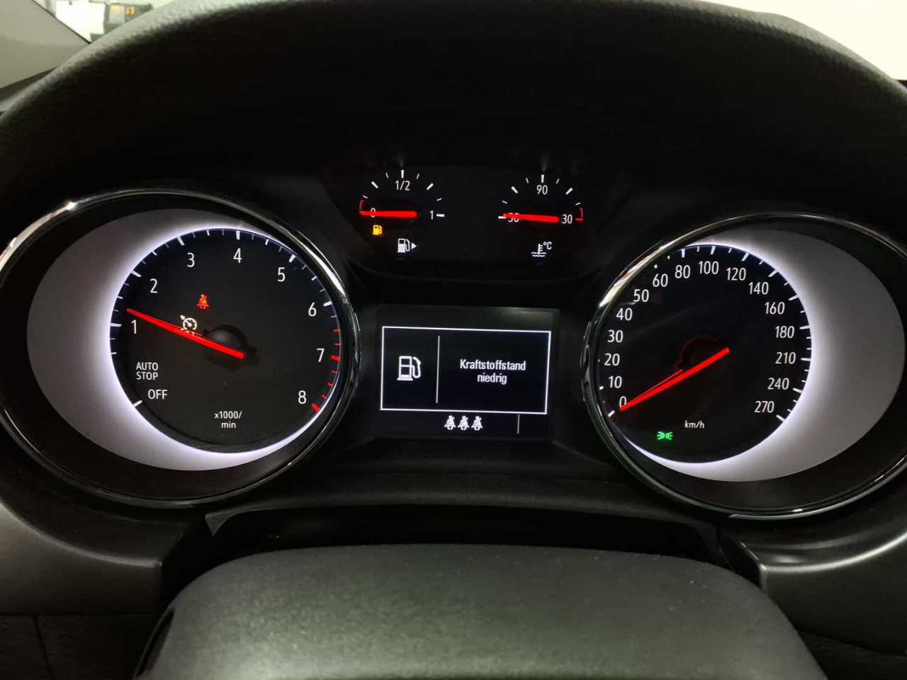 Opel Astra 1.2 Turbo Start/Stop Sports Tourer Edition 11