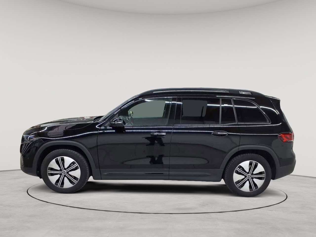 Mercedes-Benz EQB 250 Electric Art 6