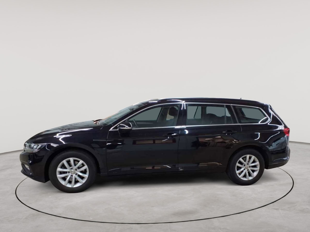 Volkswagen Passat Variant 2.0 TDI SCR DSG Business 6