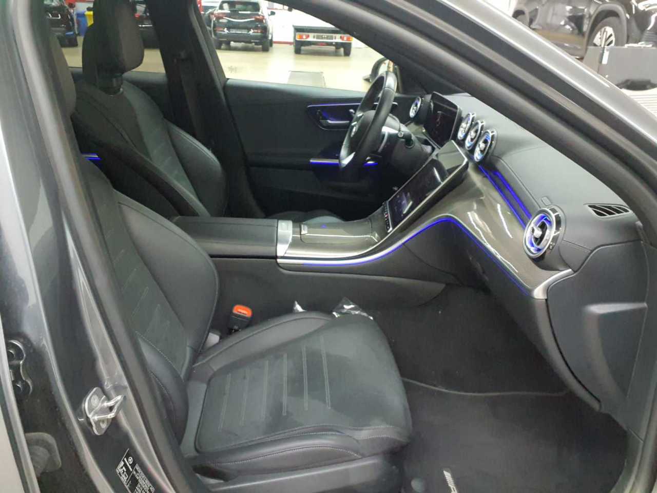 Mercedes-Benz C 300 e 9G-TRONIC AMG Line Advanced 7