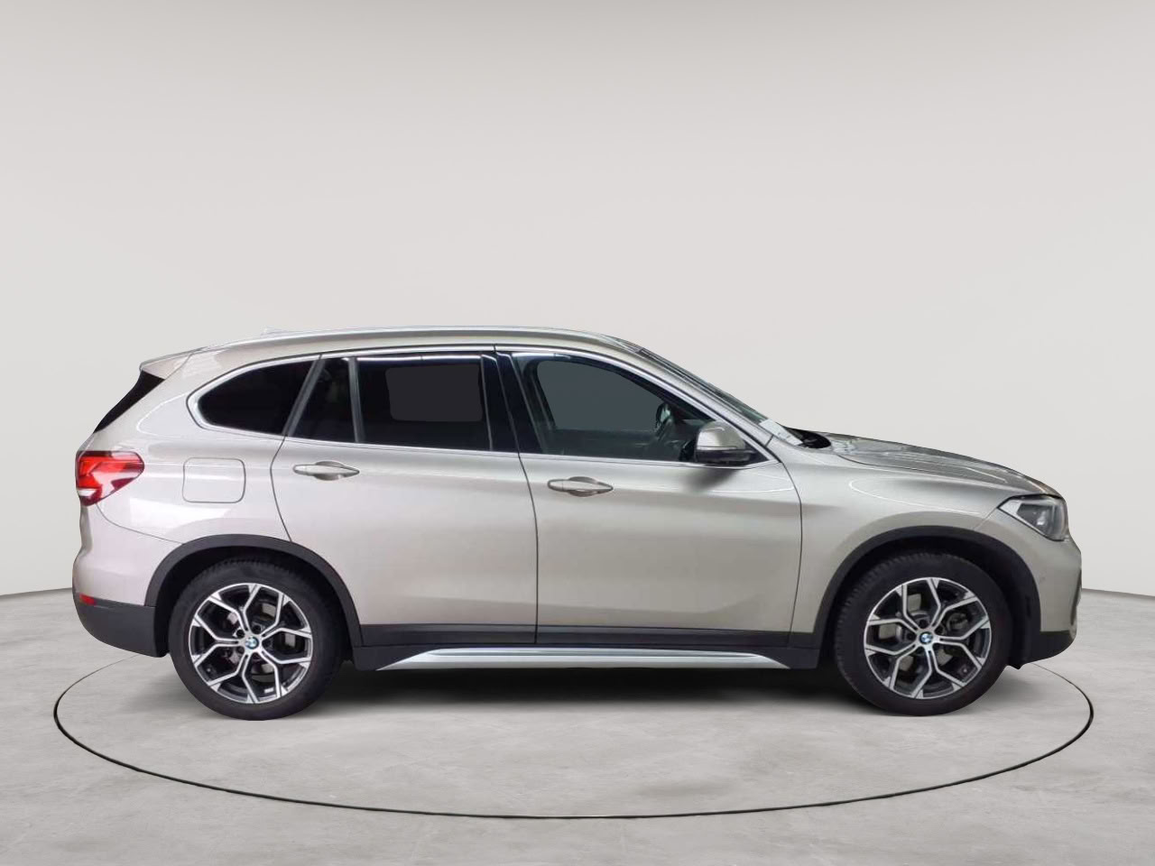 BMW X1 xDrive25e xLine 3