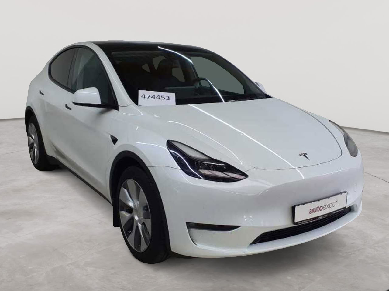 Tesla Model Y Long Range Dual Motor AWD