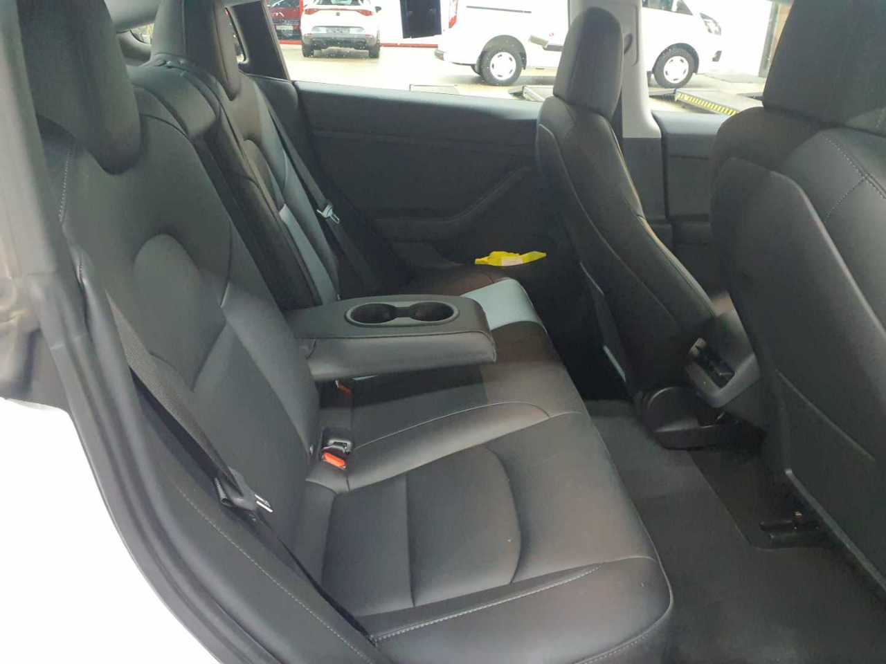 Tesla Model 3 RWD Hinterradantrieb 13