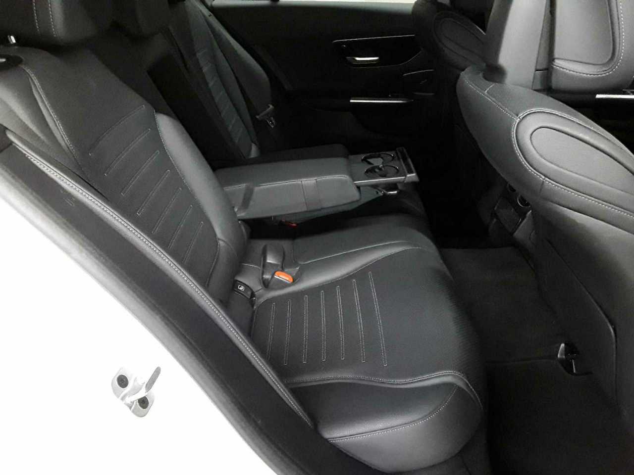 Mercedes-Benz C 300 d T 9G-TRONIC AMG Line 14