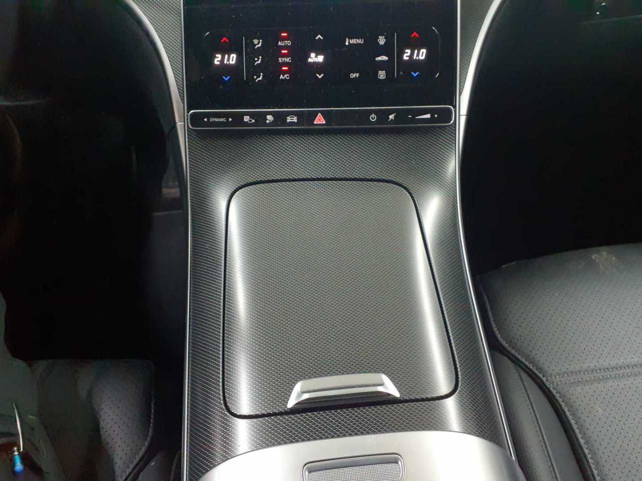 Mercedes-Benz C 300 e T 9G-TRONIC Avantgarde 10