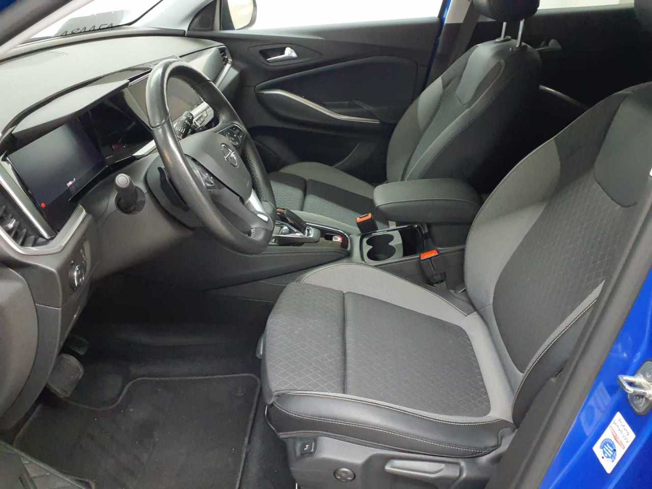 Opel Grandland 1.5 D Automatik Business Elegance 8