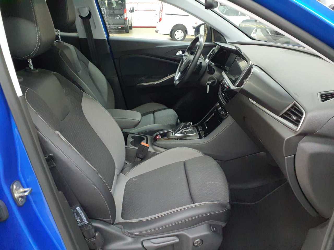 Opel Grandland 1.5 D Automatik Business Elegance 7