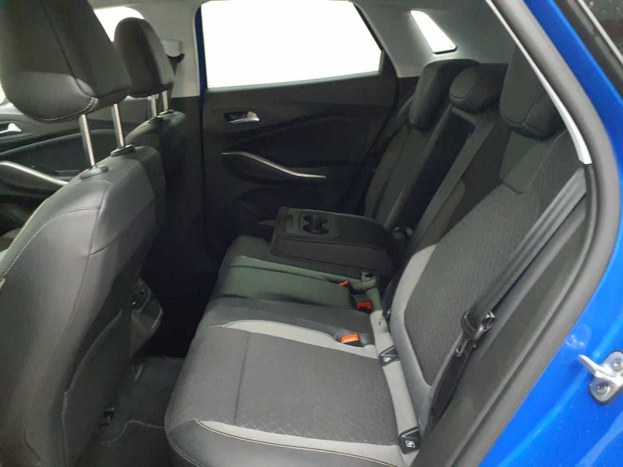 Opel Grandland 1.5 D Automatik Business Elegance 14