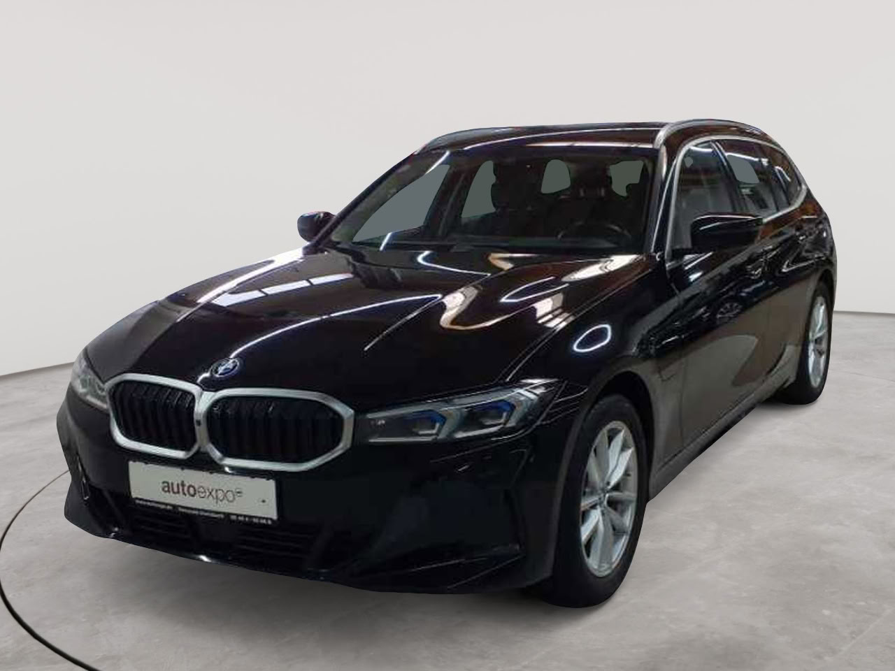 BMW 320e Touring Aut. 2