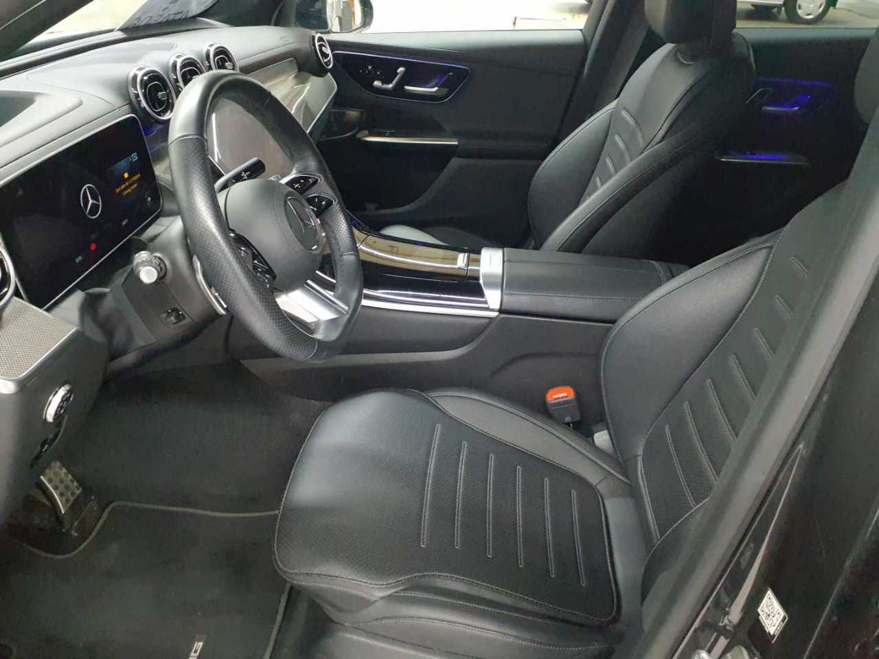 Mercedes-Benz GLC 300 de 4Matic 9G-TRONIC AMG Line Advanced 7