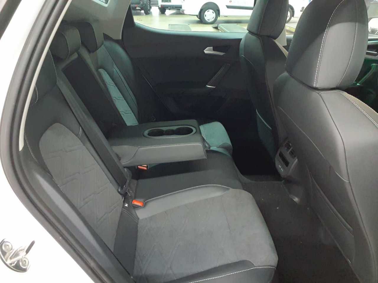 Seat Leon 2.0 TDI DSG Xcellence 13