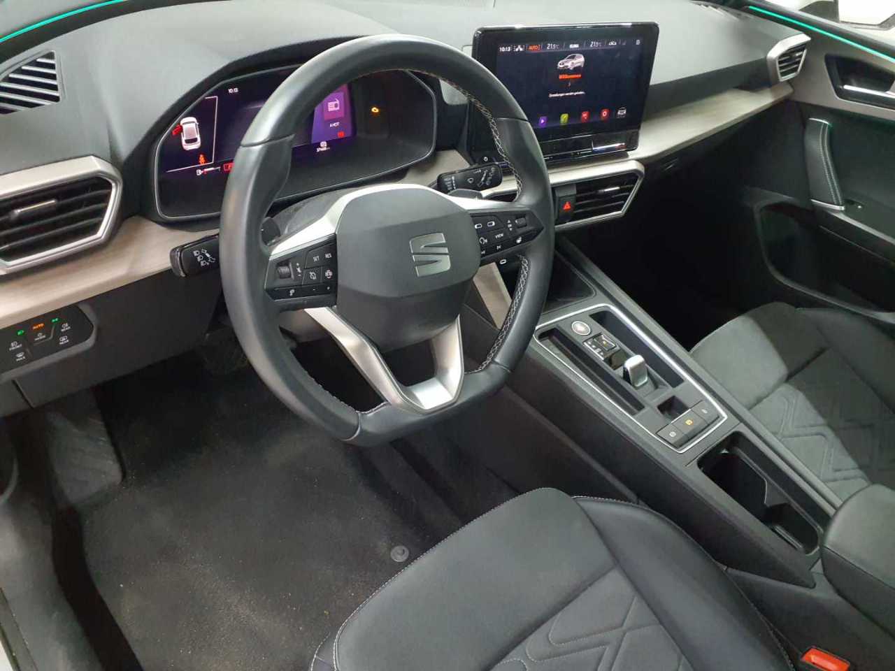Seat Leon 2.0 TDI DSG Xcellence 9