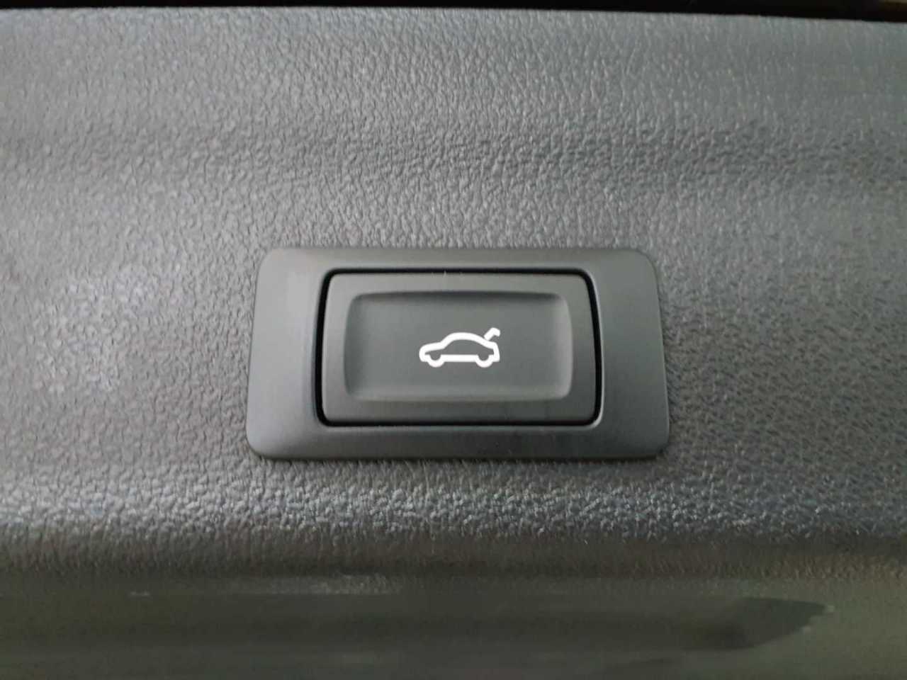 Audi A6 Avant 40 TDI S tronic sport 18