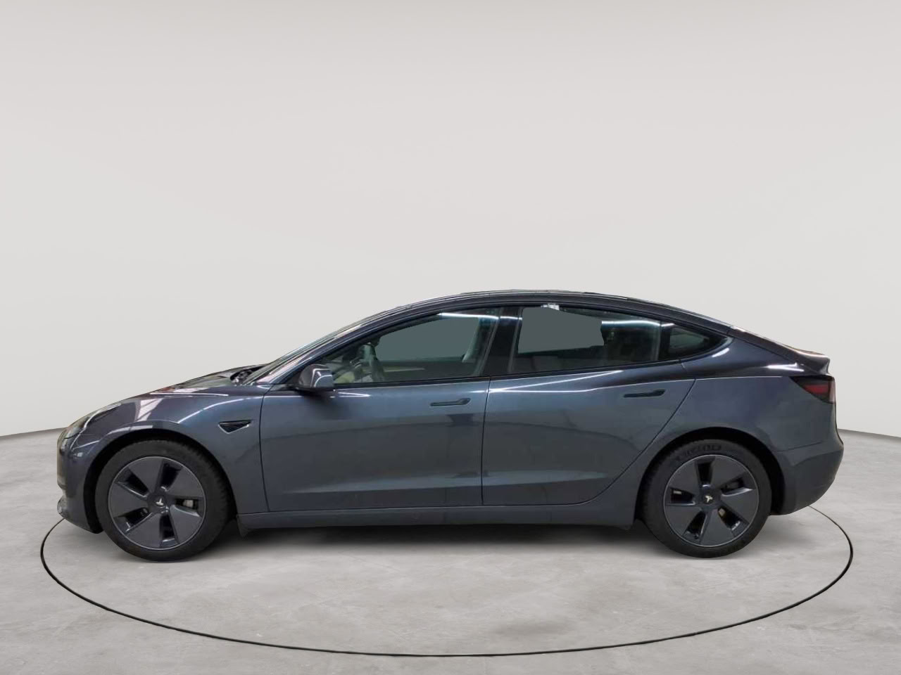 Tesla Model 3 Langstreckenbatt. Allradantrieb Dual Motor 6