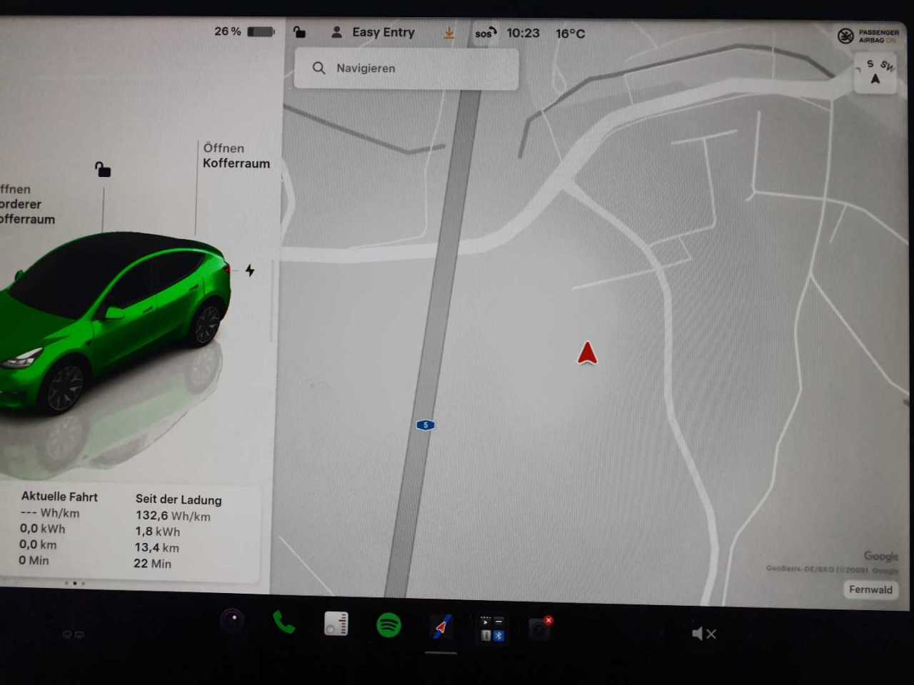 Tesla Model Y Long Range Dual Motor AWD 12