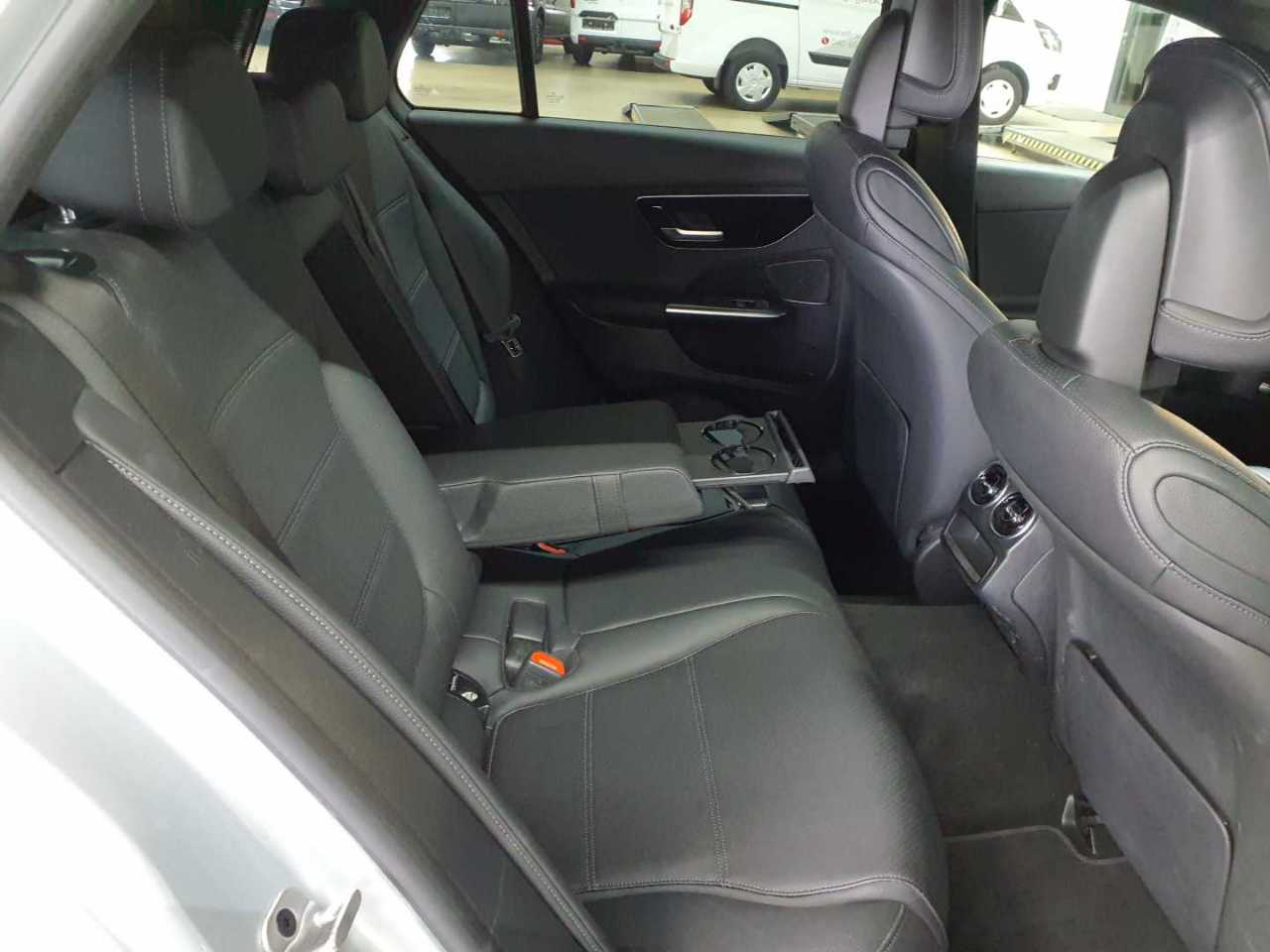 Mercedes-Benz C 200 d T 9G-TRONIC Avantgarde Advanced 13