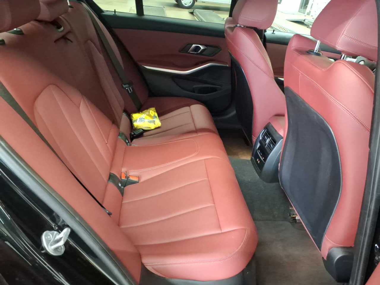 BMW 318d Aut. 14