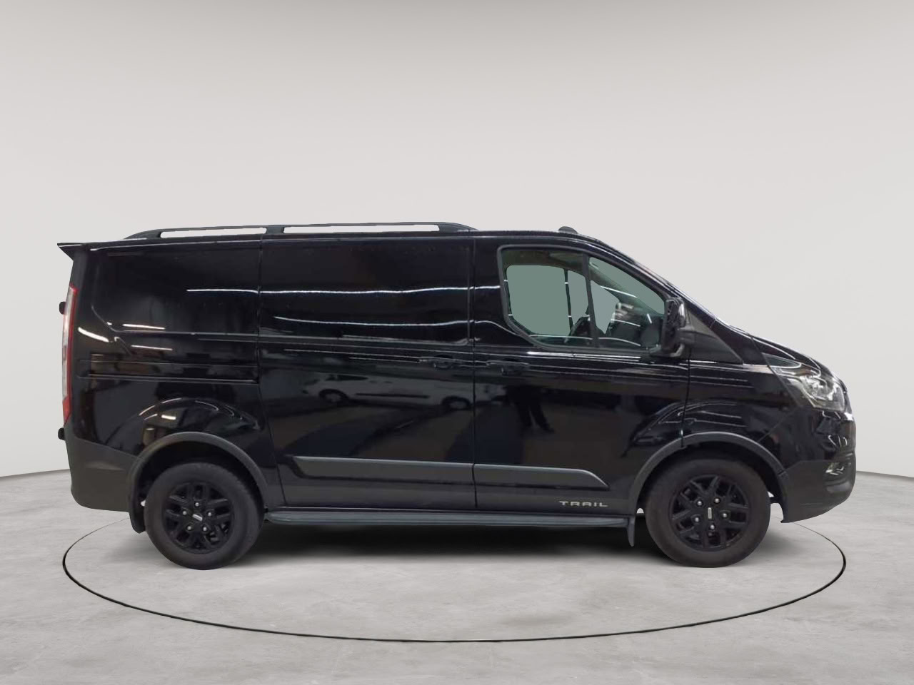Ford Transit Custom 340 L1H1 LKW VA MH Trail 3