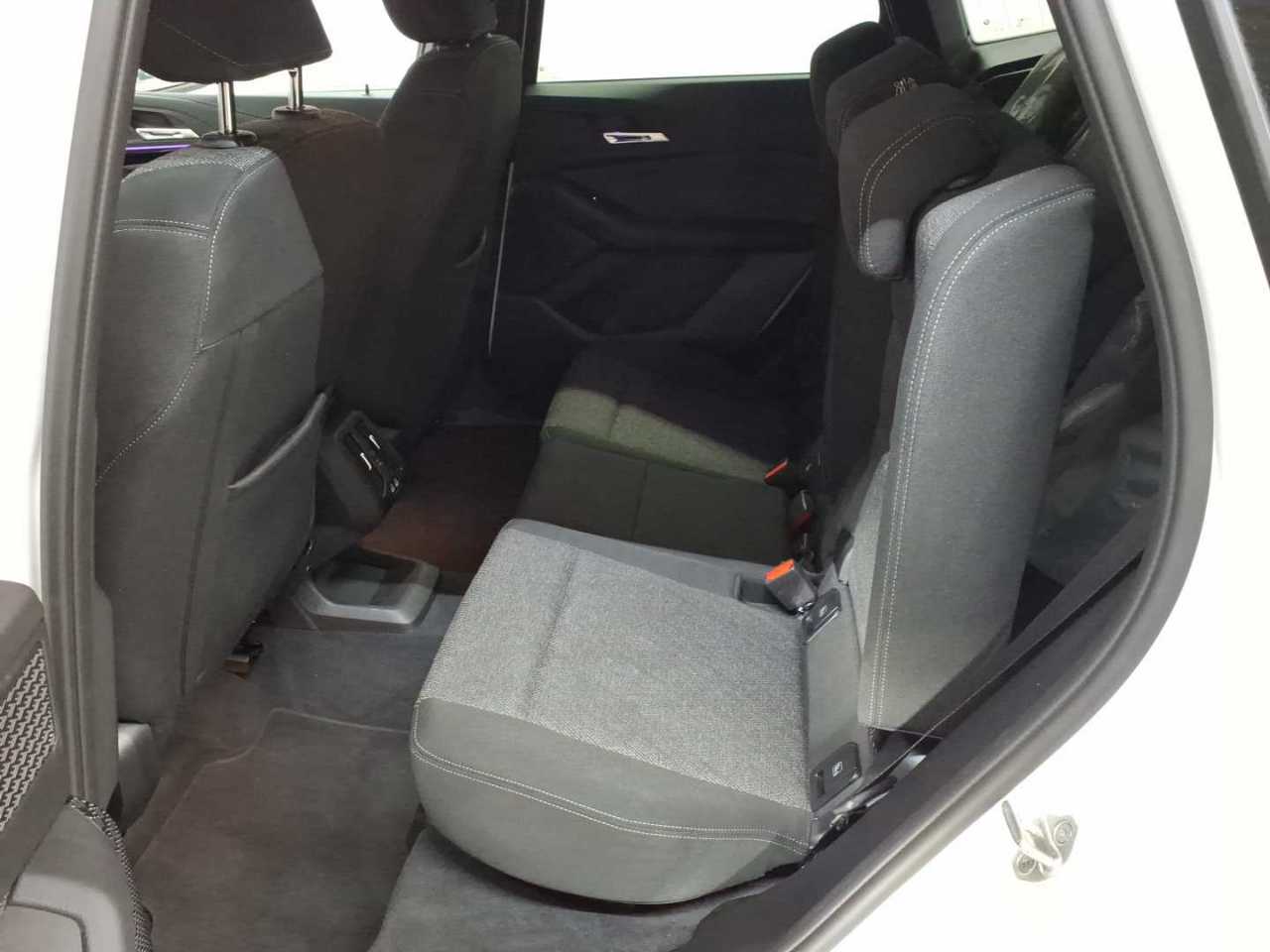 BMW 218d Active Tourer Aut. 13