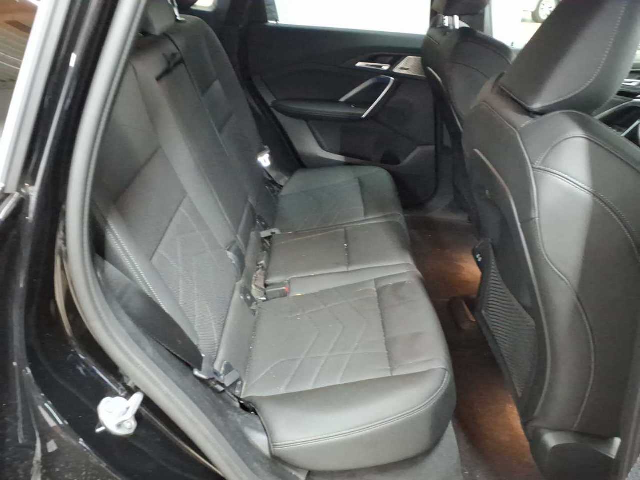 BMW iX1 xDrive30 xLine 14
