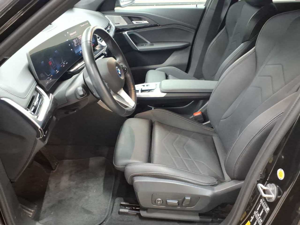 BMW iX1 xDrive30 xLine 7