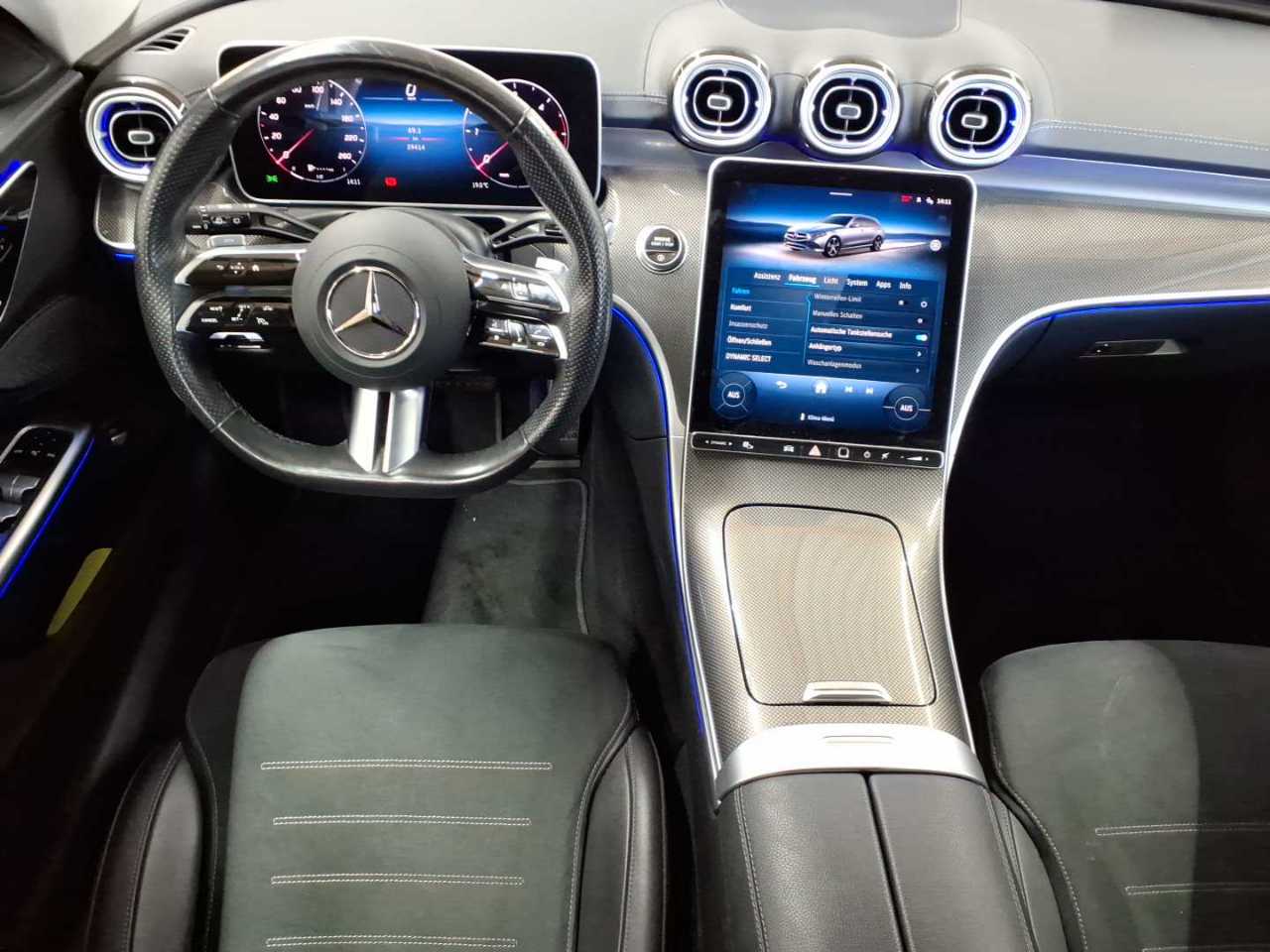 Mercedes-Benz C 220 d 4Matic T 9G-TRONIC AMG Line 10