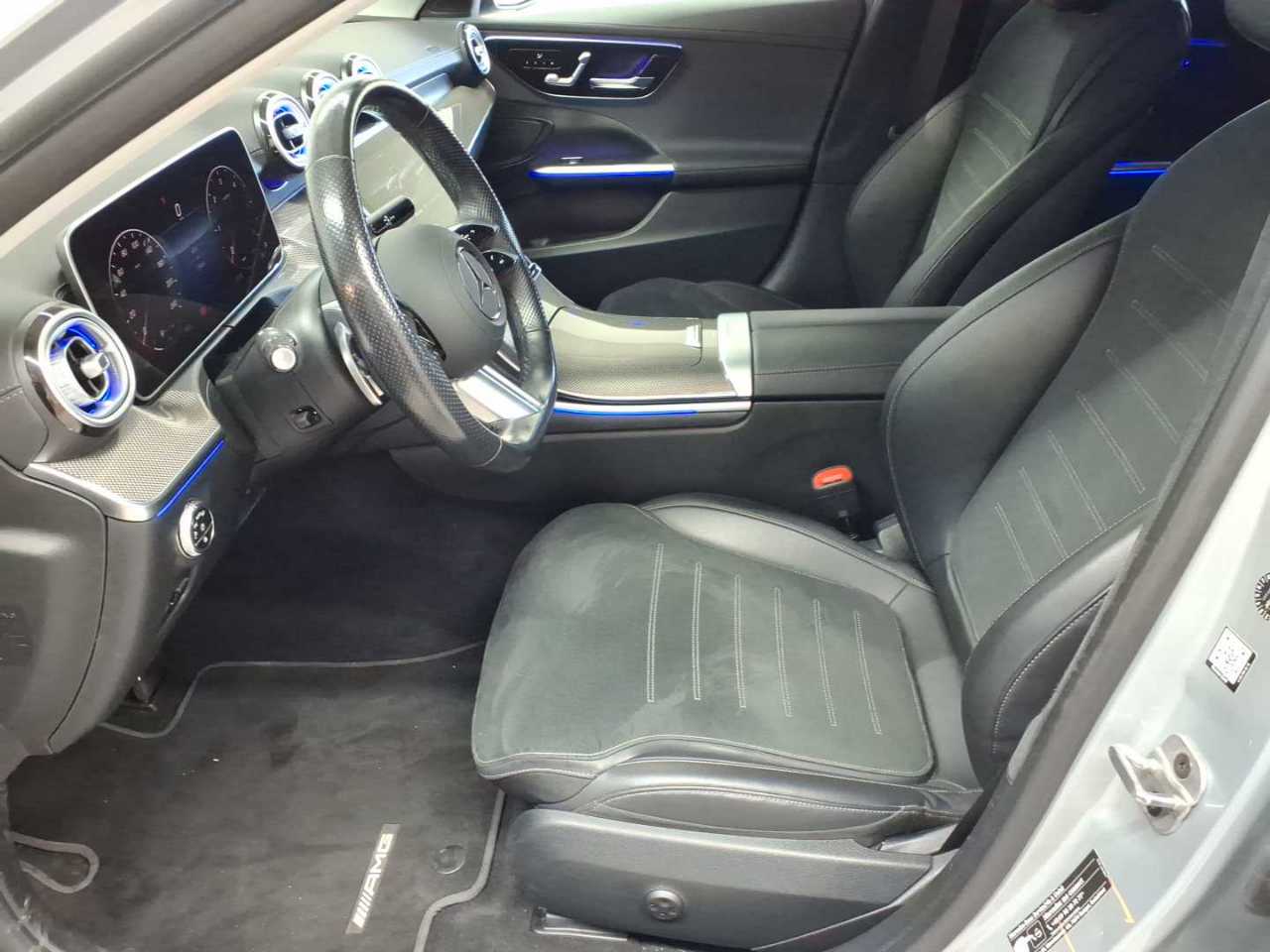 Mercedes-Benz C 220 d 4Matic T 9G-TRONIC AMG Line 7