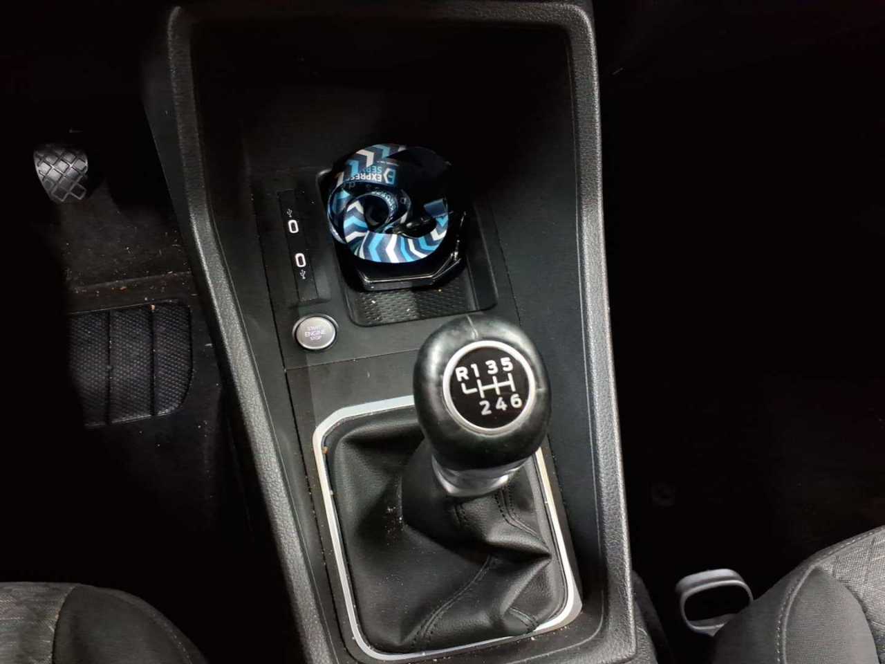 Ford Grand Tourneo Connect 2.0 EcoBlue TITANIUM 10