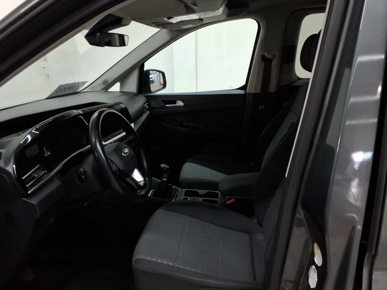 Ford Grand Tourneo Connect 2.0 EcoBlue TITANIUM 7