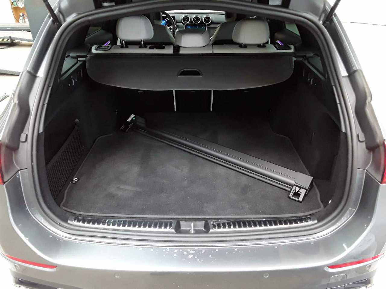 Mercedes-Benz C 300 d T 9G-TRONIC AMG Line 15
