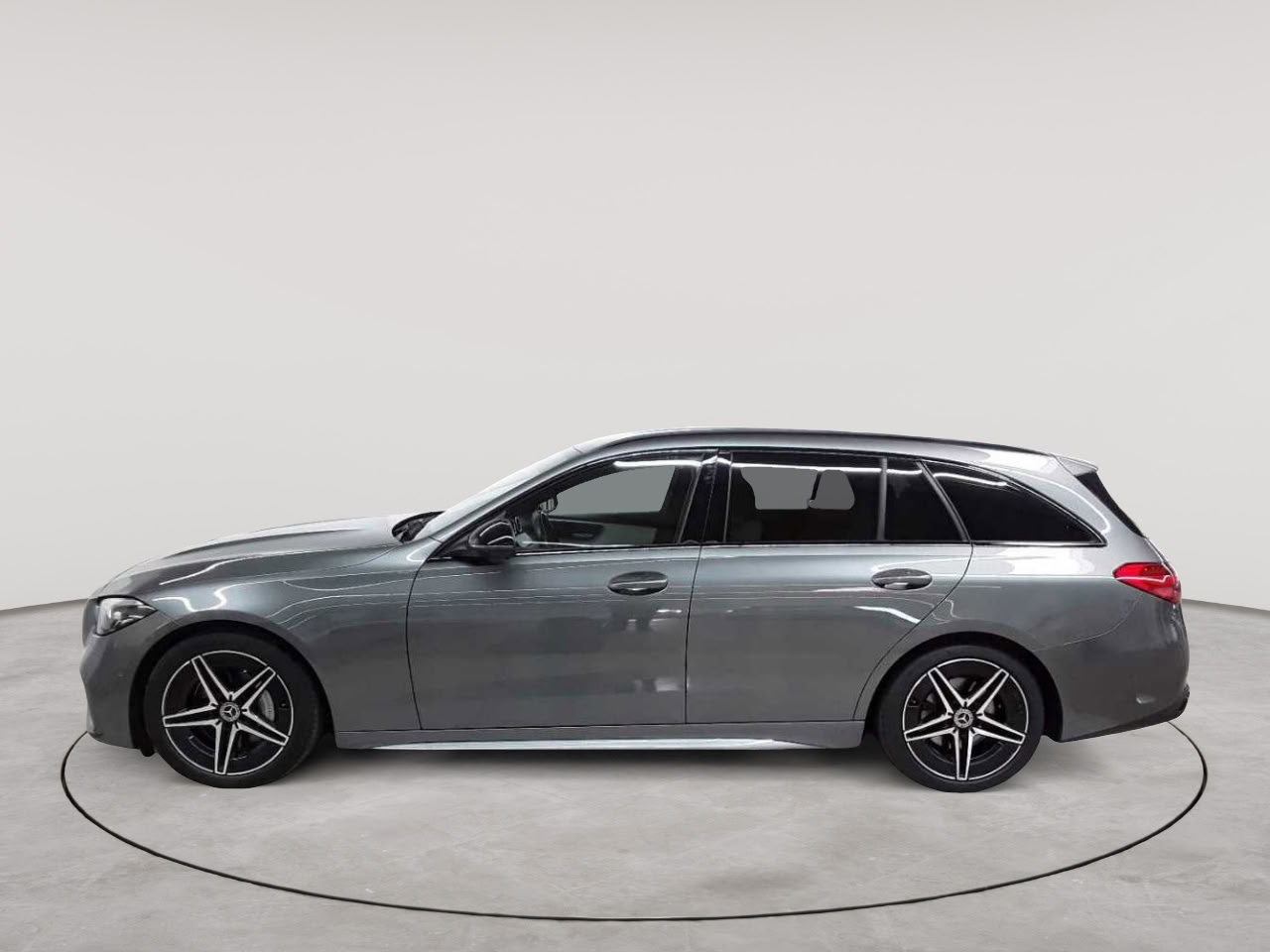 Mercedes-Benz C 300 d T 9G-TRONIC AMG Line 6