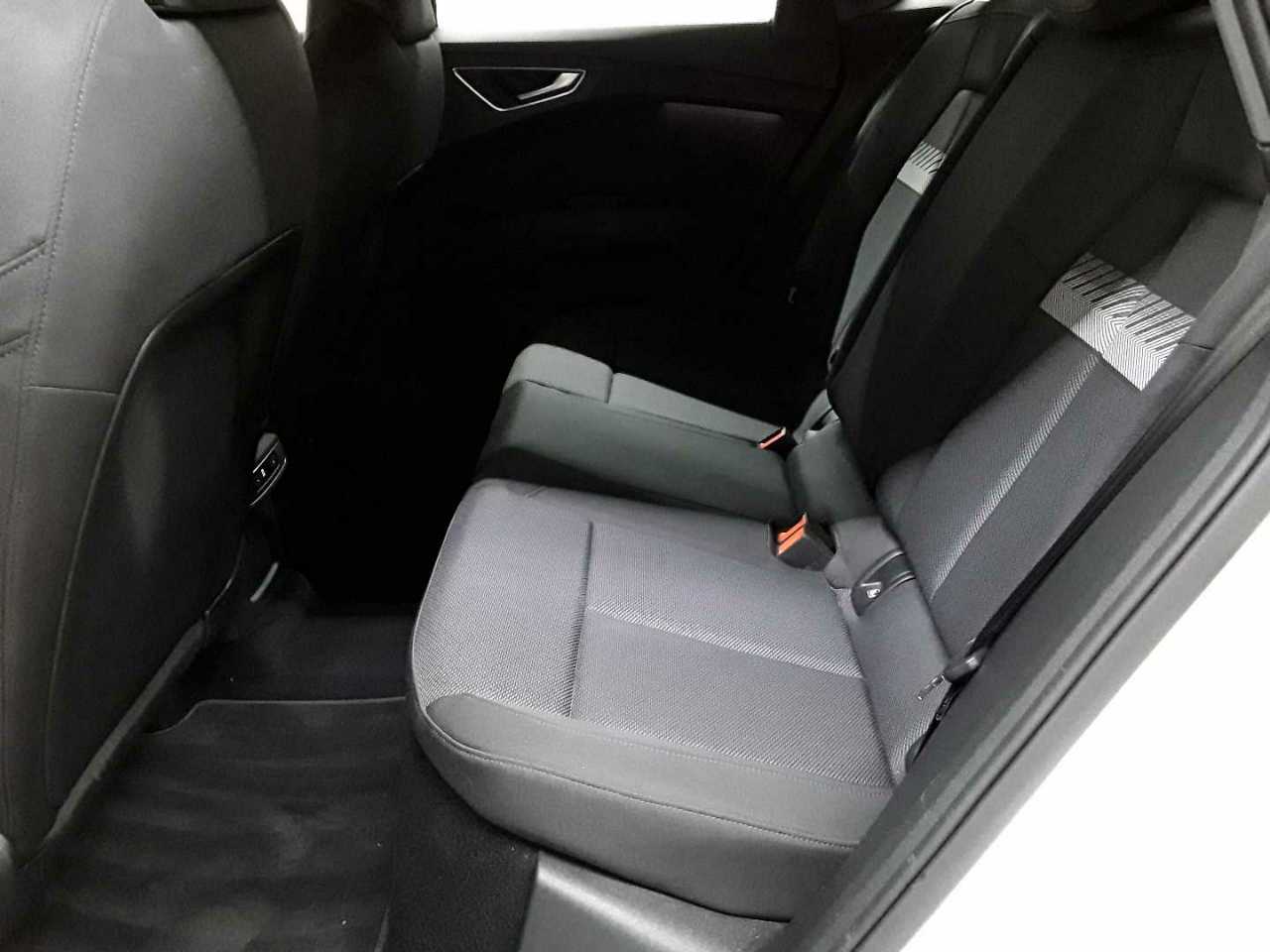 Audi Q4 e-tron 40 Sportback 13